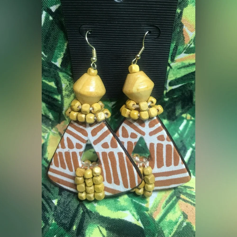 Tribangles - Picture 1 of 8